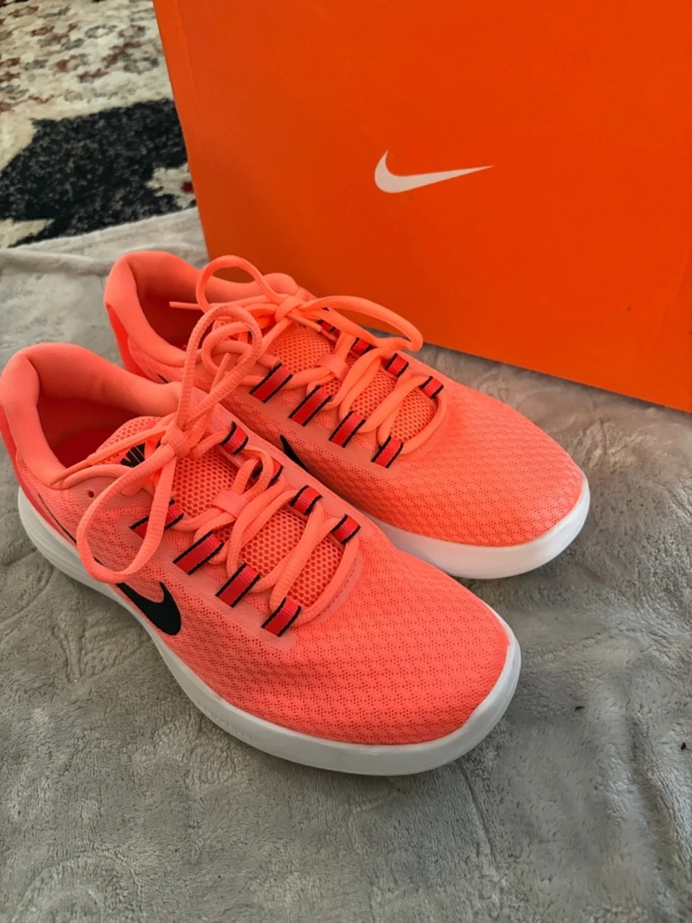 Nike Coral Pink Mesh Athletic Sneakers with Black Swoosh - Picture 1 of 8
